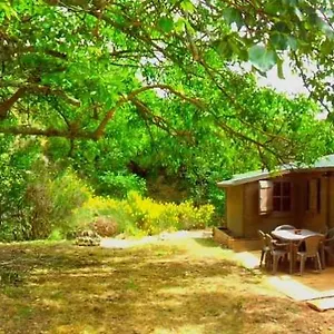 Chalet En Bois Hébergement de vacances